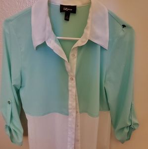 Summer button up blouse by IZ Byer sz S